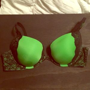 Victoria Secret Push-up Bra
